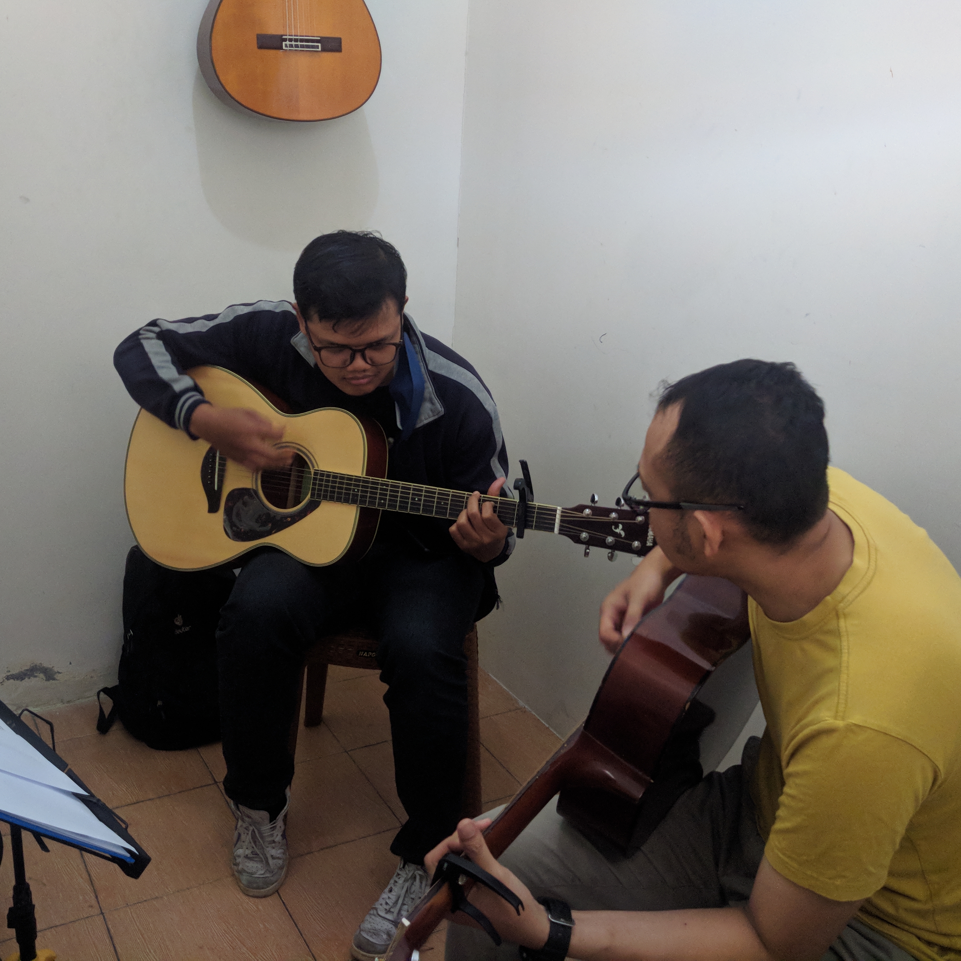 Kursus Gitar Akustik