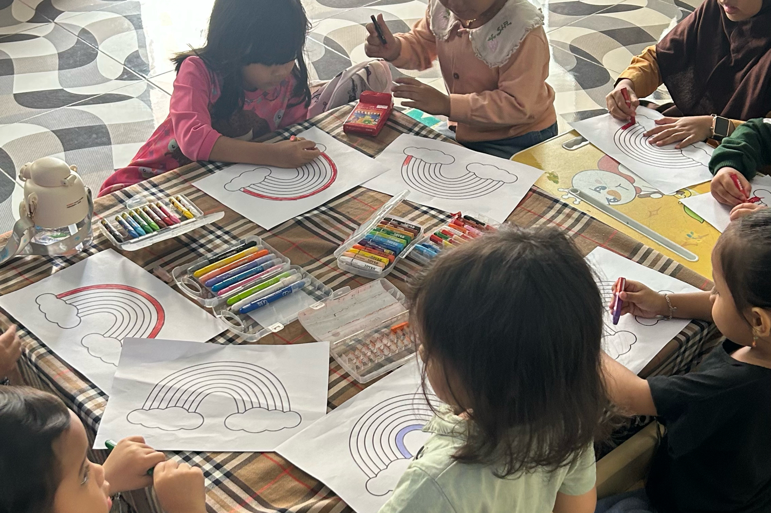 Kelas Bahasa Inggris Untuk Toddler / Balita
