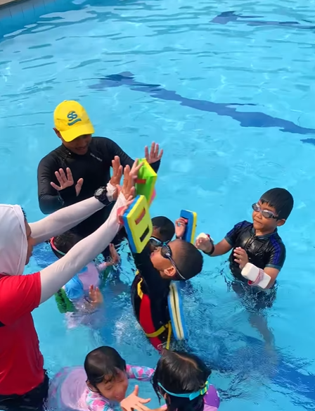 Coba Kelas Renang Anak di Kalideres 3