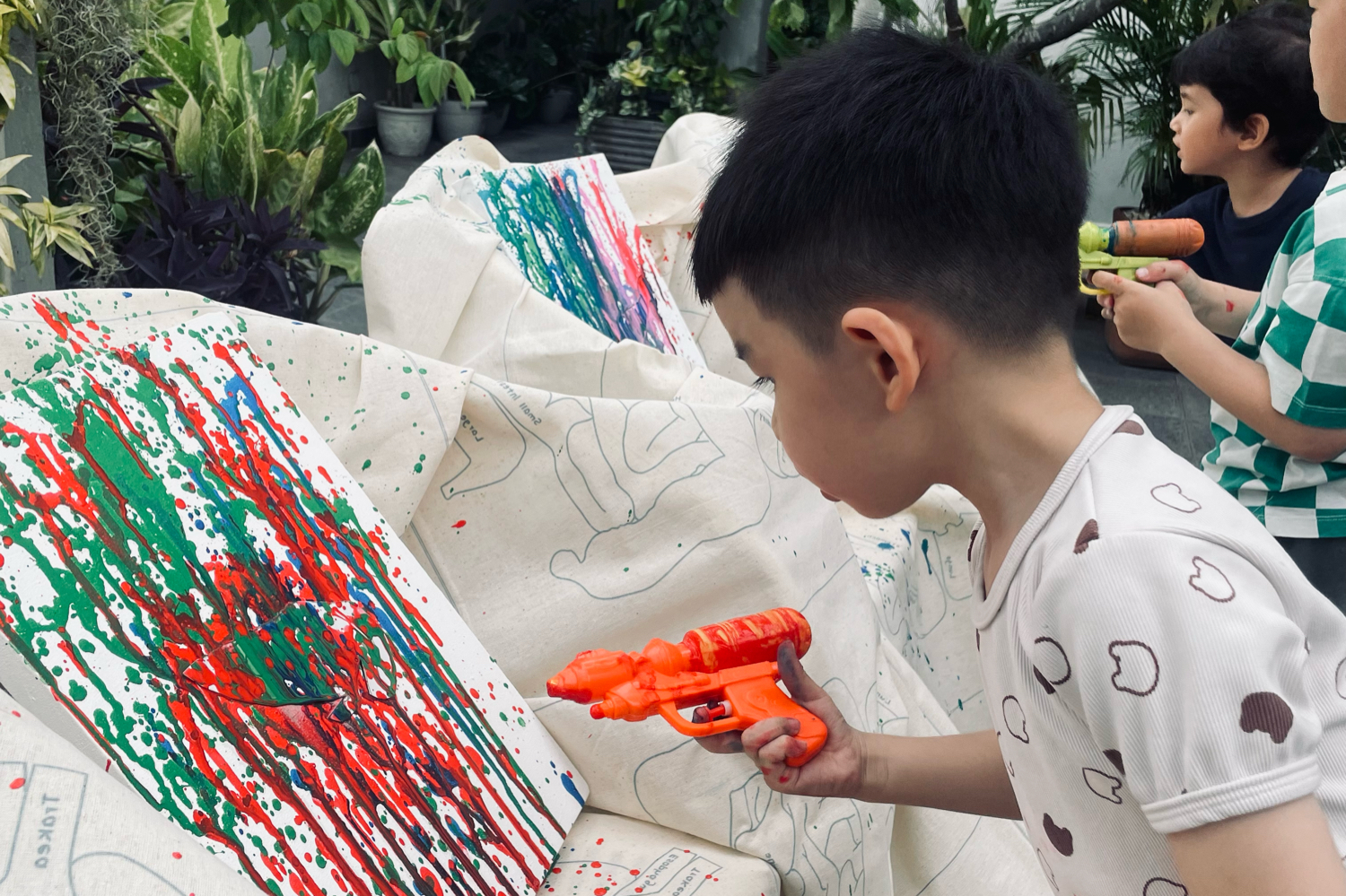 LITTLE CREATOR