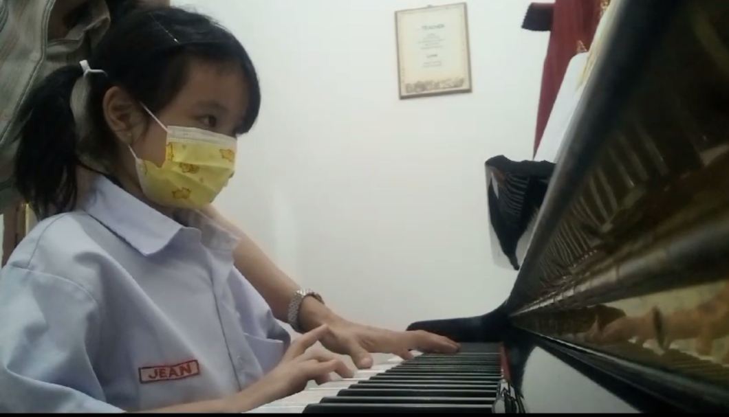 One By One Private Class Piano 2
