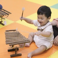 Kelas Musik Anak 1-2 Tahun