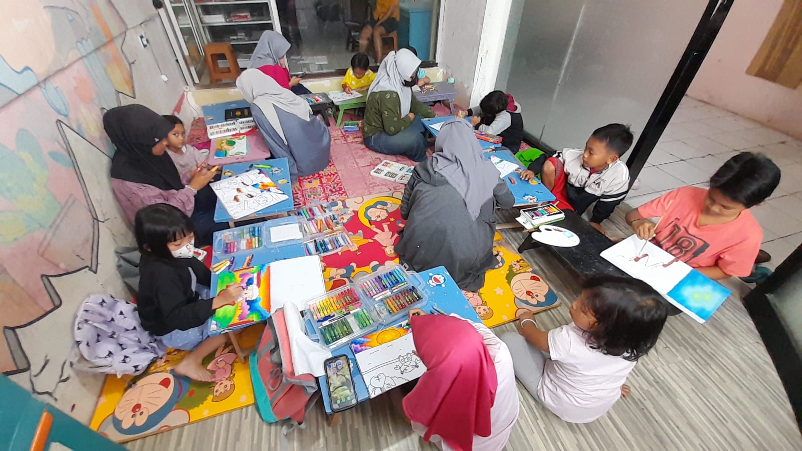 Menggambar & Mewarnai 2