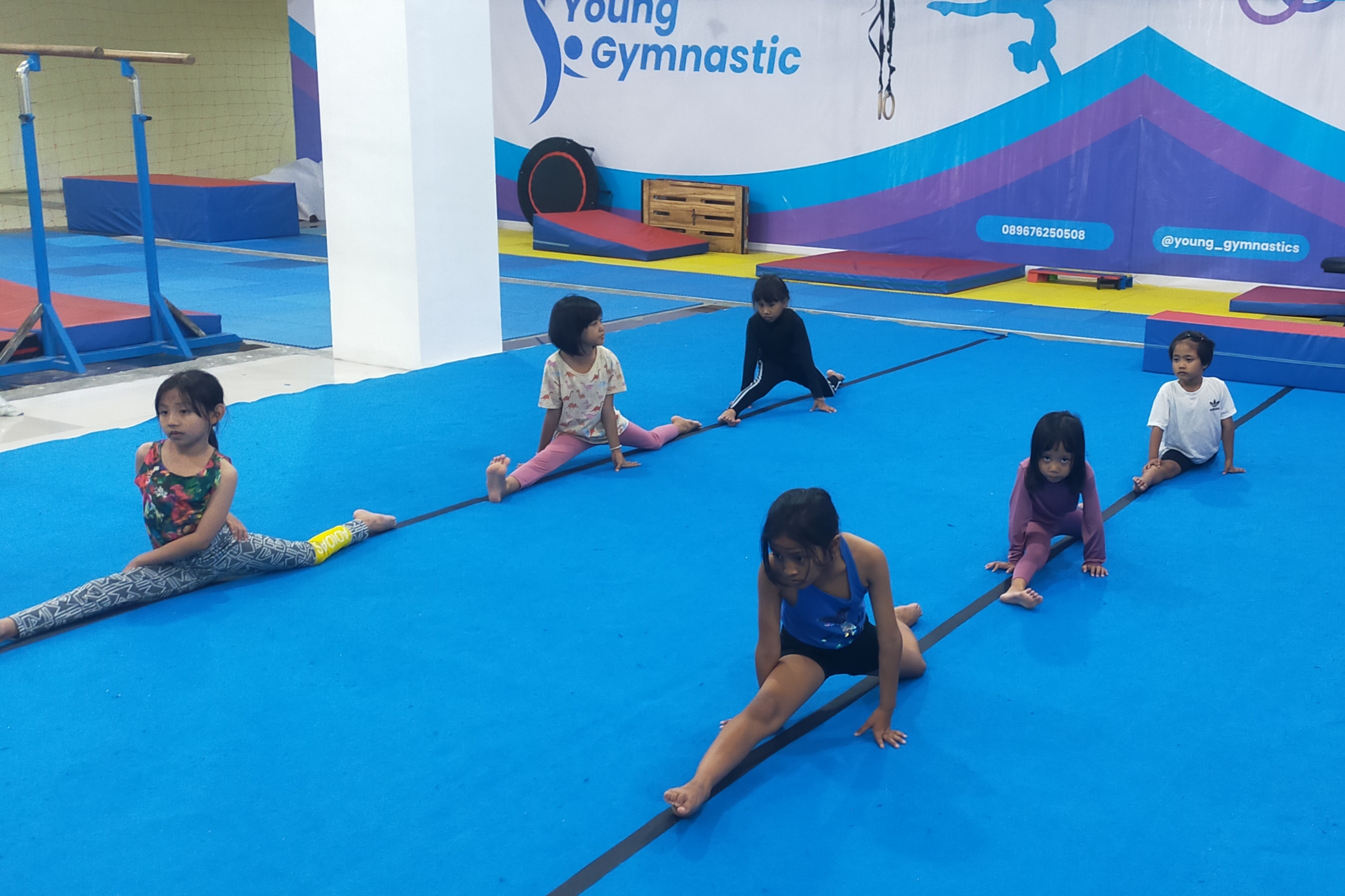 KELAS TRIAL GYMNASTIC
