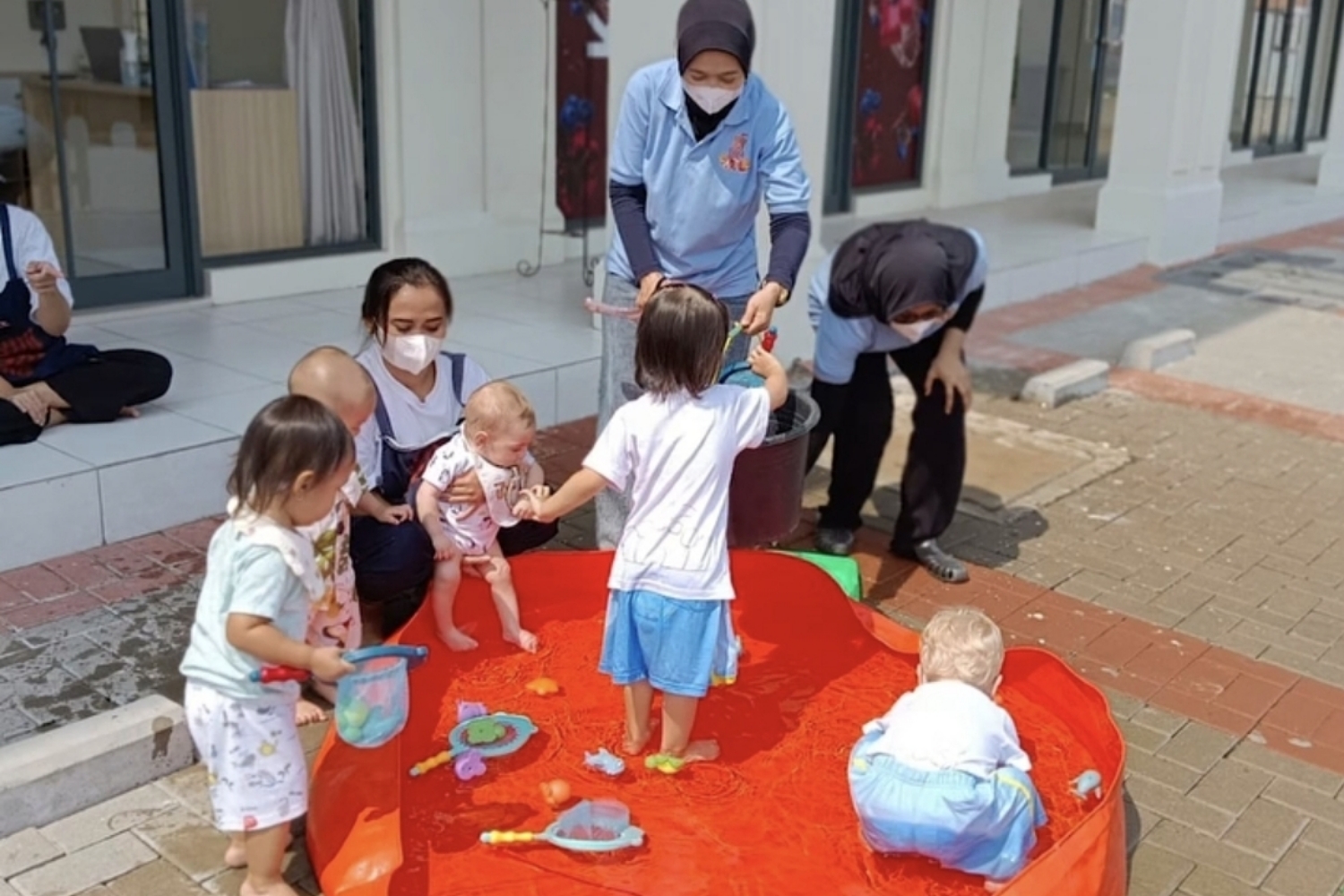 W-2 Class & Full Daycare