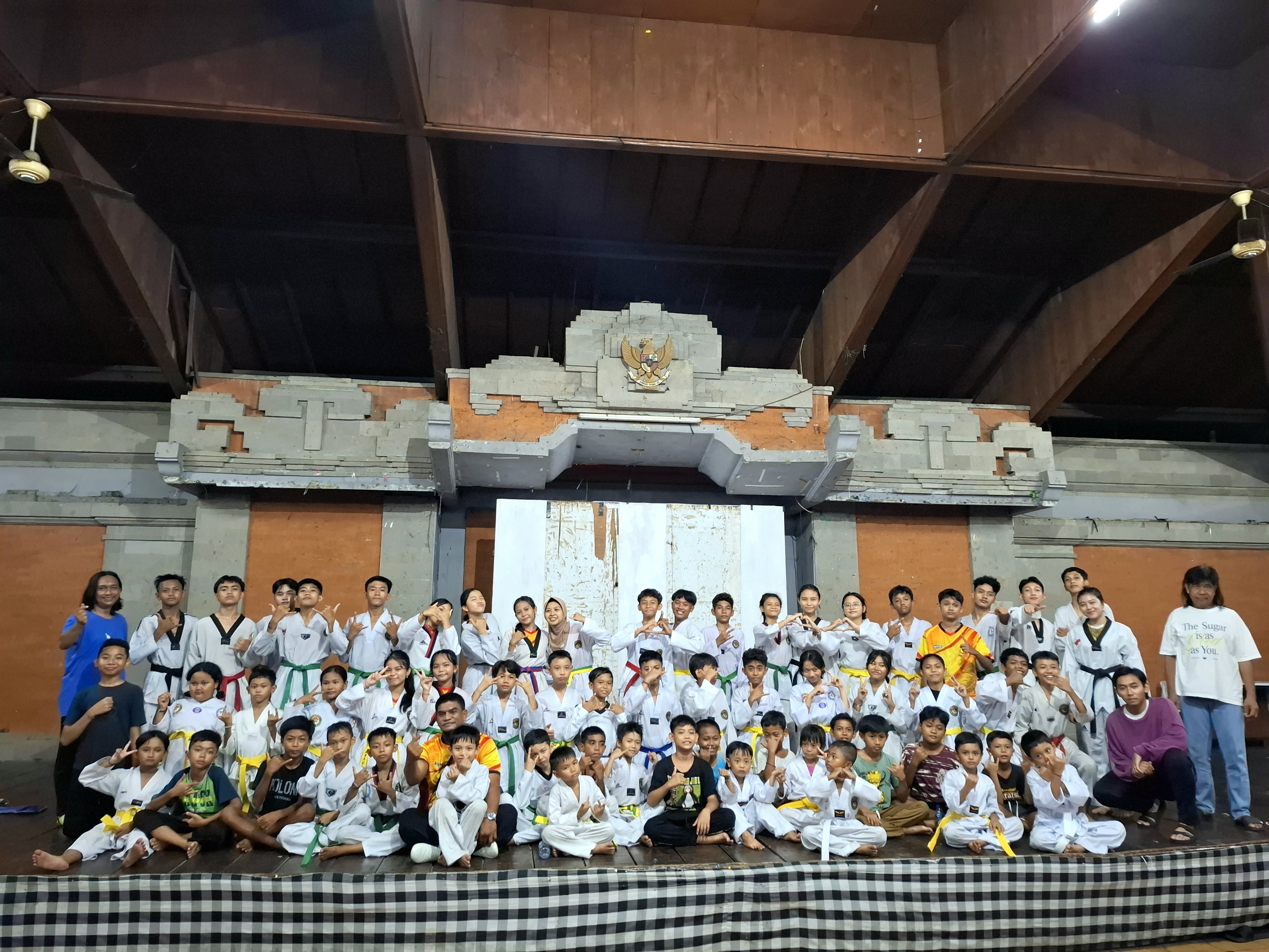 Dragon Taekwondo Club (usia 4 - 7 Tahun)