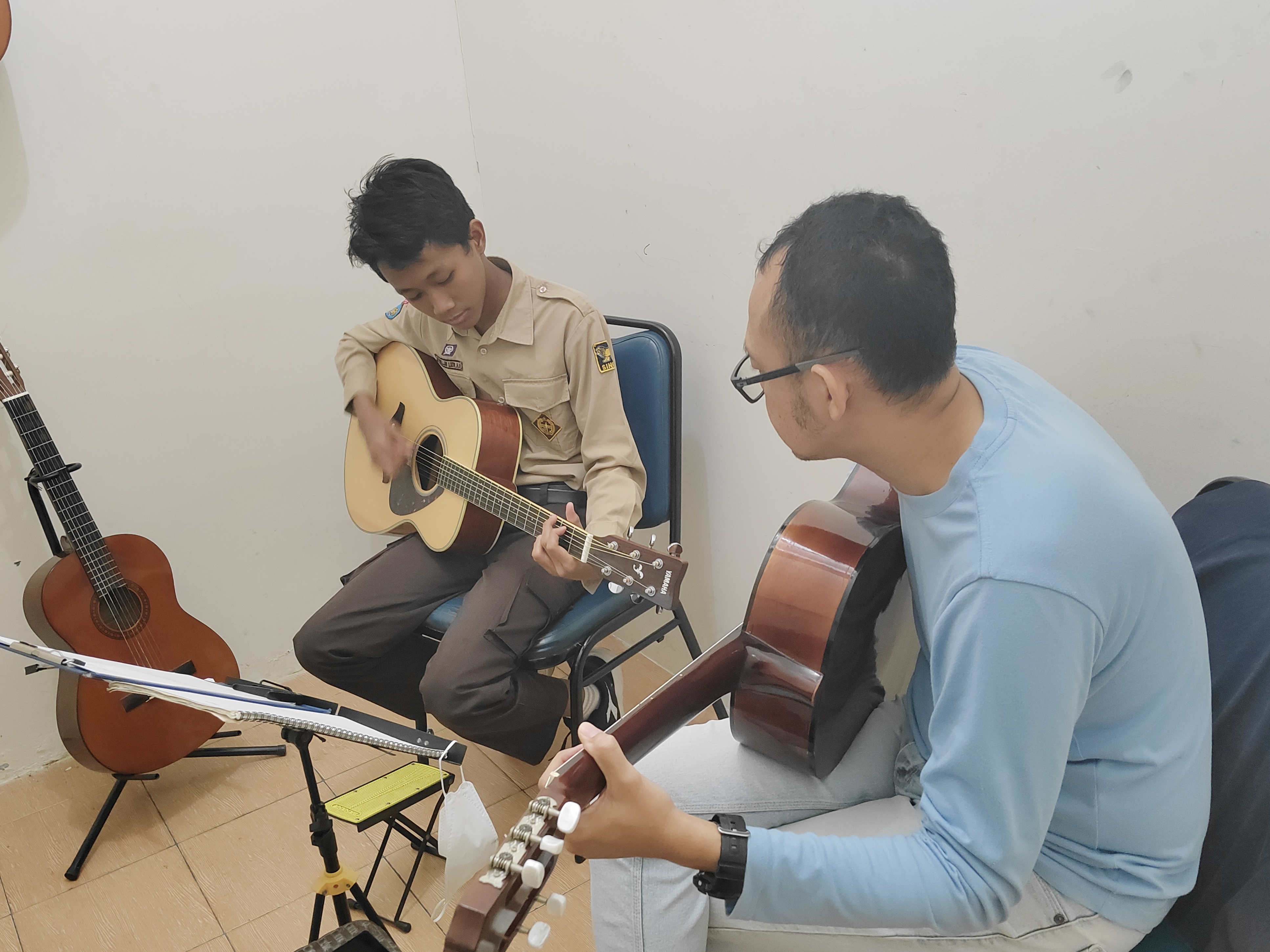 Kursus Gitar Klasik 2
