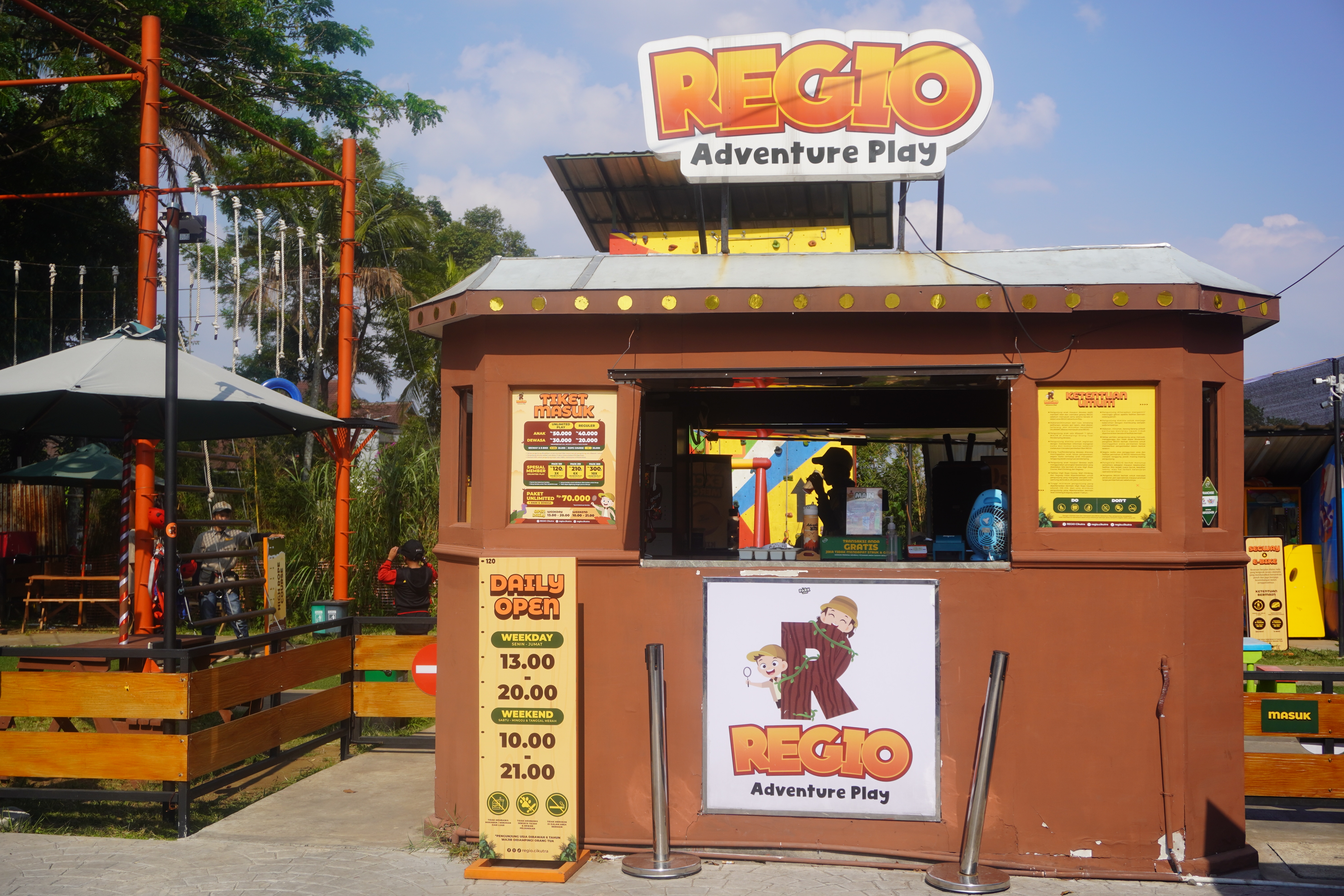 REGIO Adventure Play