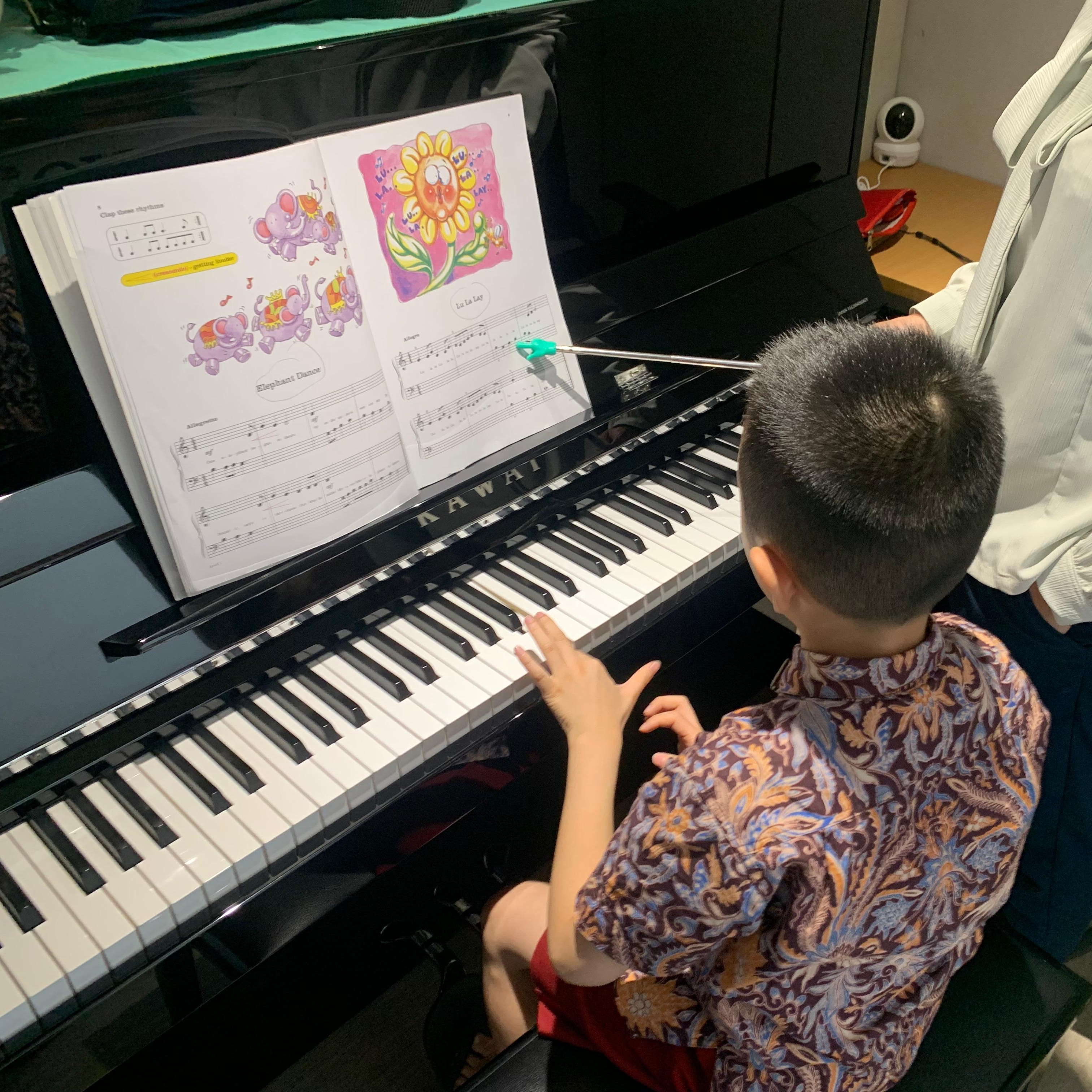 Les Musik Rhapsodie Music Space - Gading Serpong 2