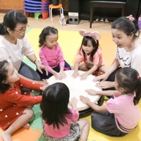Kelas Musik anak 3-4 Tahun