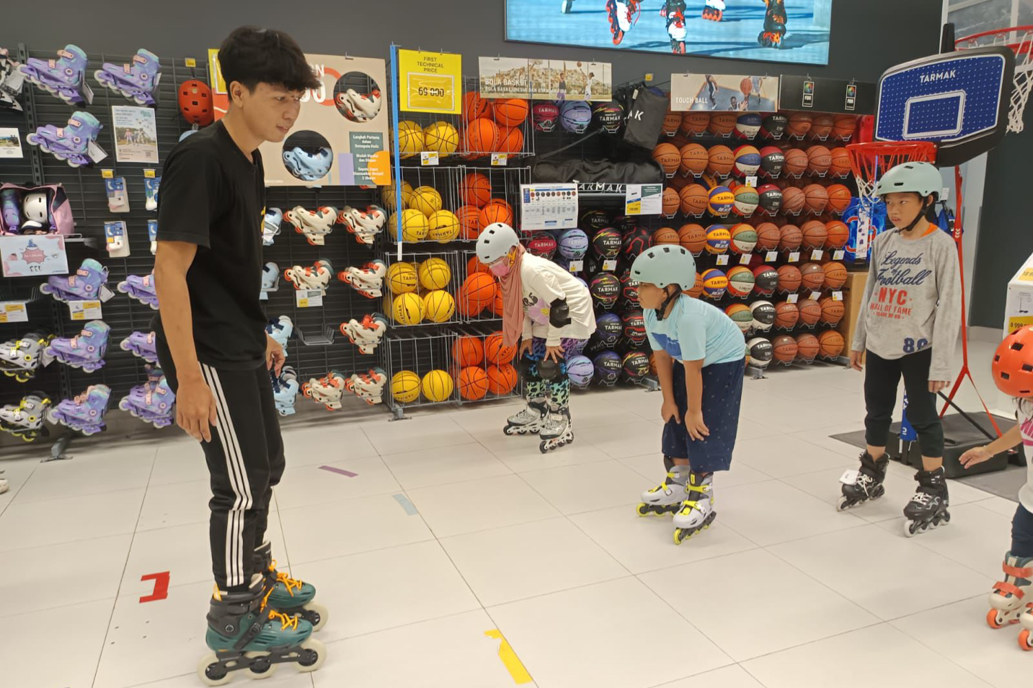 Inline Skate Class-Decathlon Pakuwon Mall Surabaya