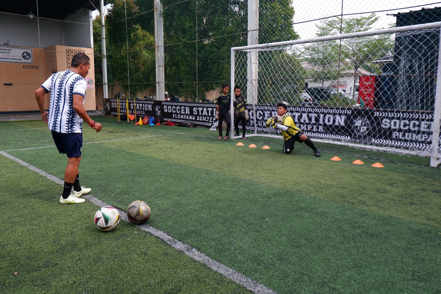 Aza Football Academy U6 U12 U17 2
