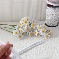 DIY Pipe Cleaner Flower 2