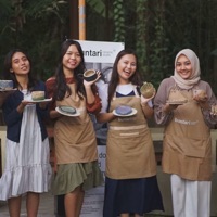 Handbuilding Pottery Class