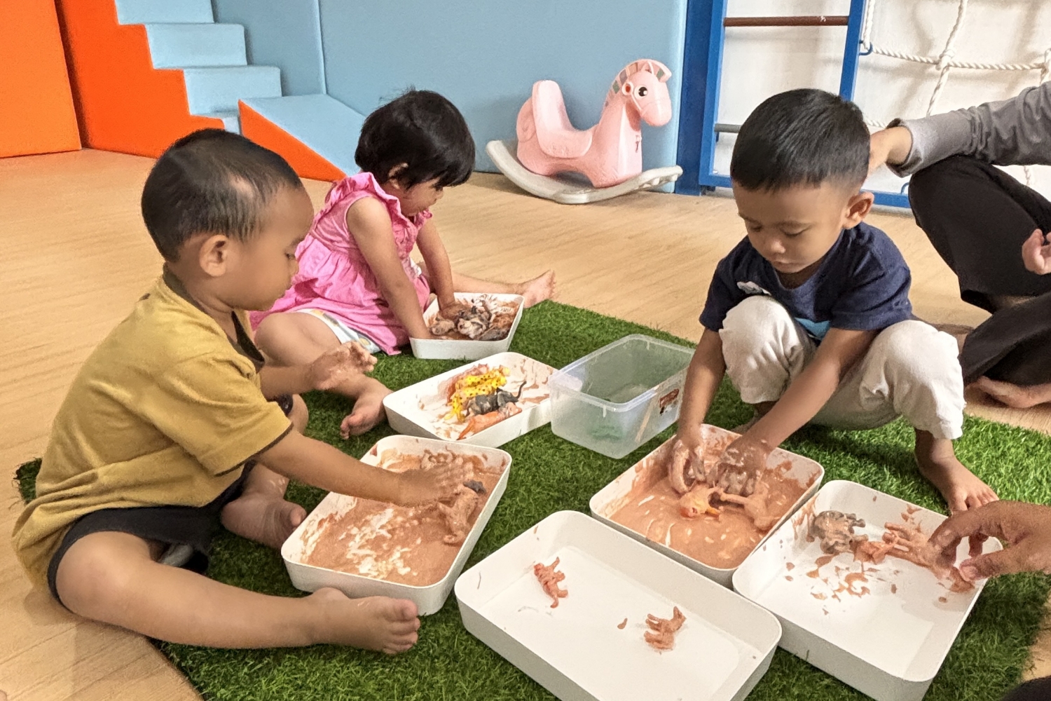Kids Stimulation & Baby spa