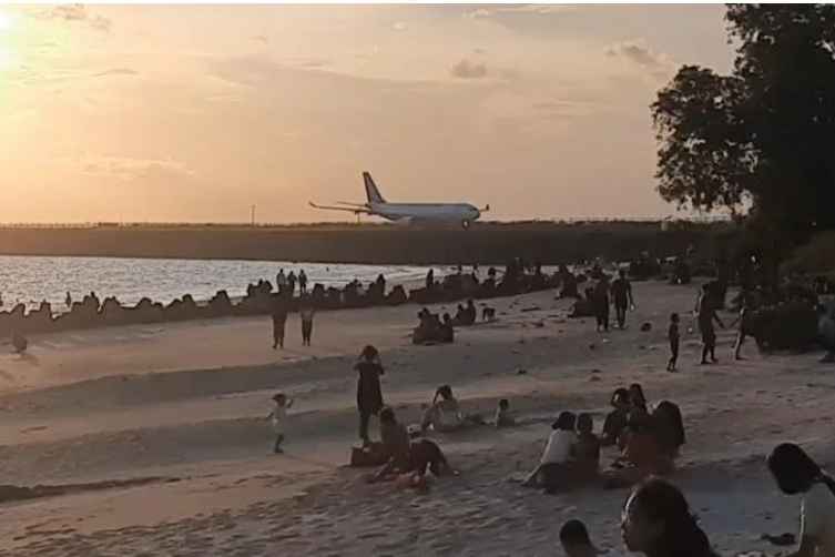 Pantai Kelan 2