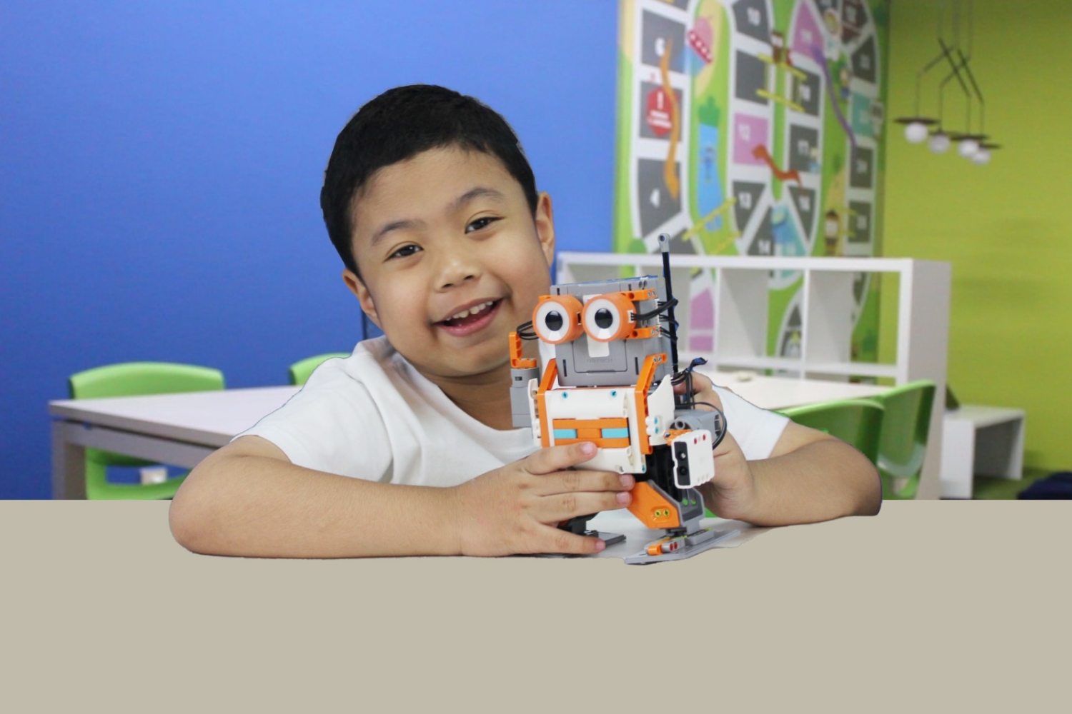 LEVEL TINNY SD - Robotik - Bintaro