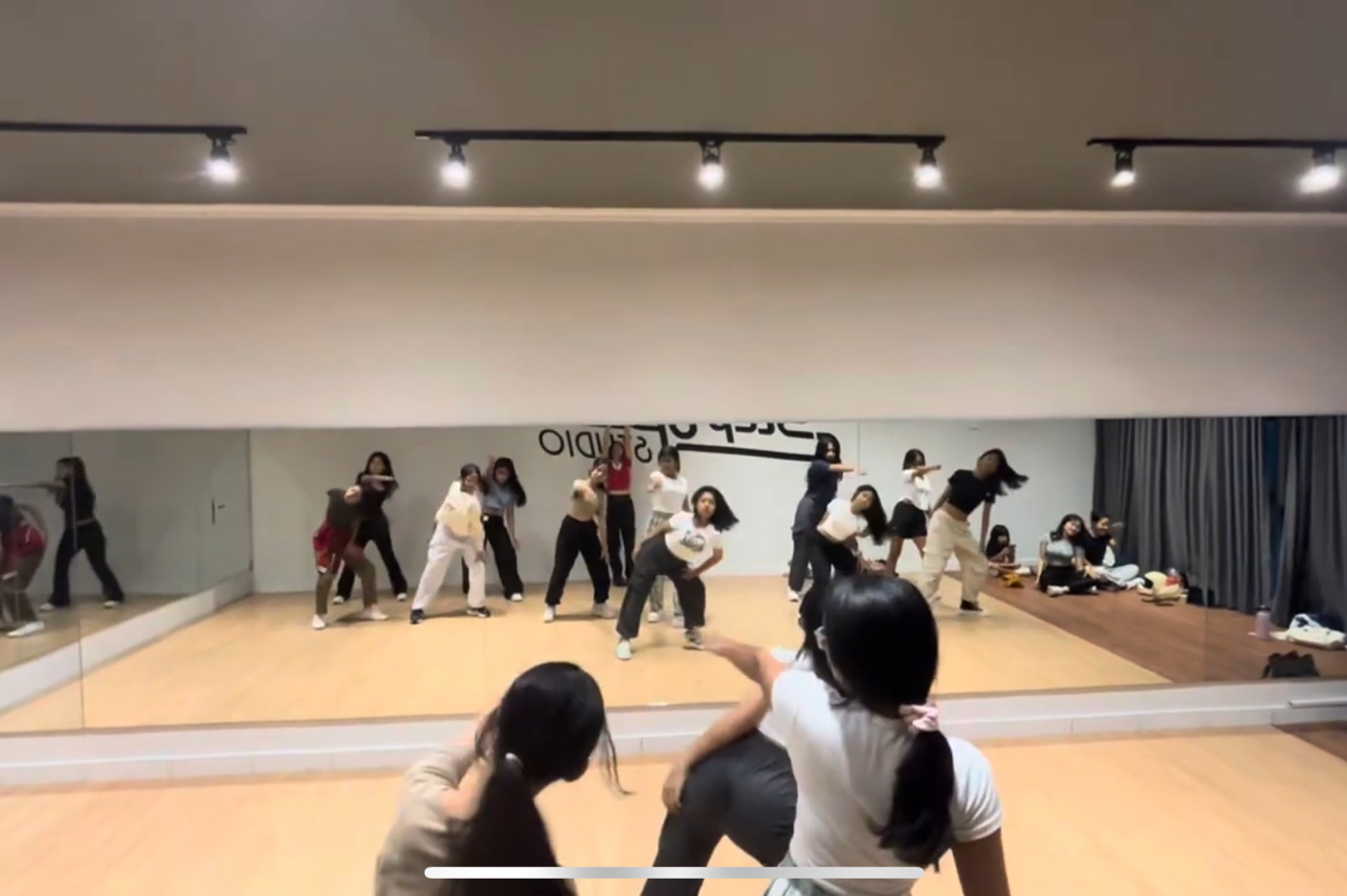 Kpop Class for Teens (REGULER) 2