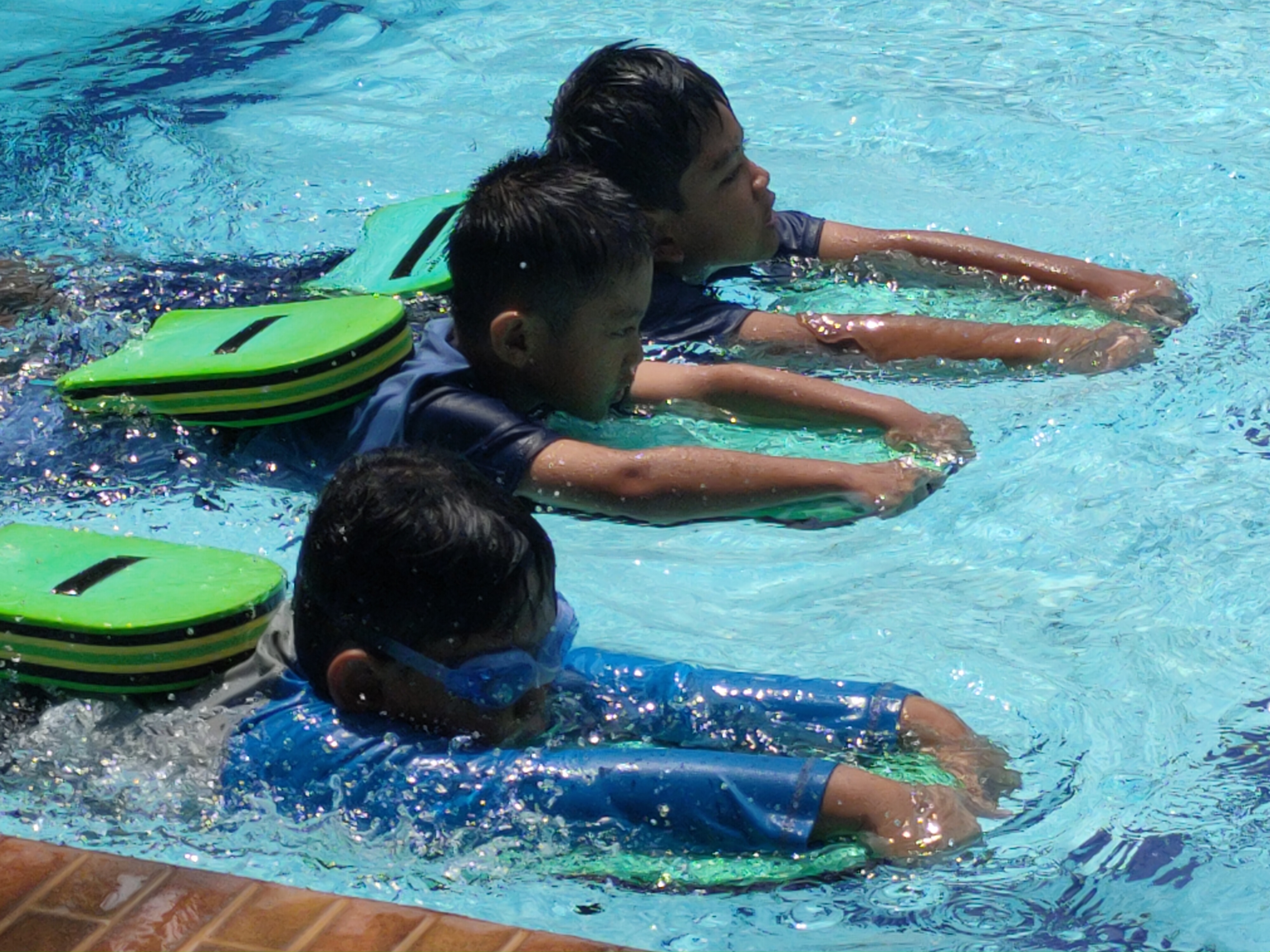 SEKOLAH RENANG 2
