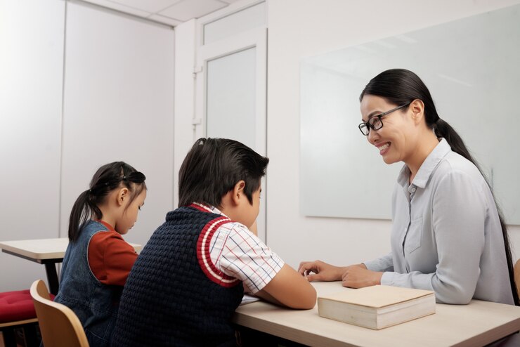 Bye-Bye Tantrums: Raising a Child Who Listens and Copes