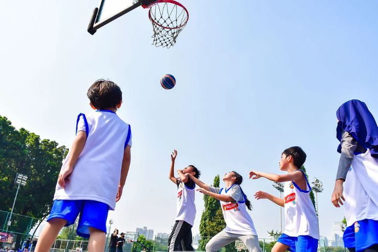 a children's sports class listed on Happy Kamper