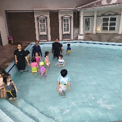 Sensen Swimming School, photo 1