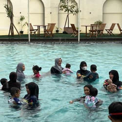 Aquatic Swim School, photo 1