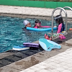 Privana swim, photo 1